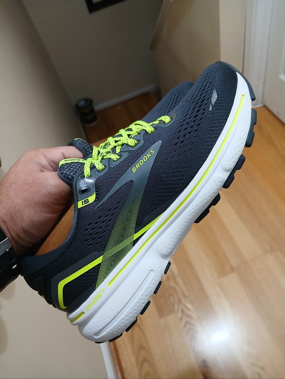 Brooks Ghost 15 Athletic/Lifestyle Medical Field Shoes Size 6.5 for Women